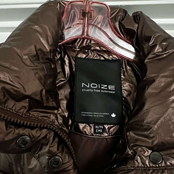NOIZE Girl's Aurora MG Puffer Vest in Copper Metal Size XL (Kids 14) - Picture 4 of 6